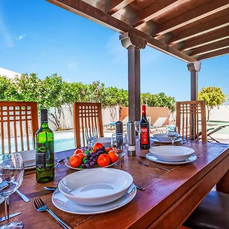 Amarillo Villa *